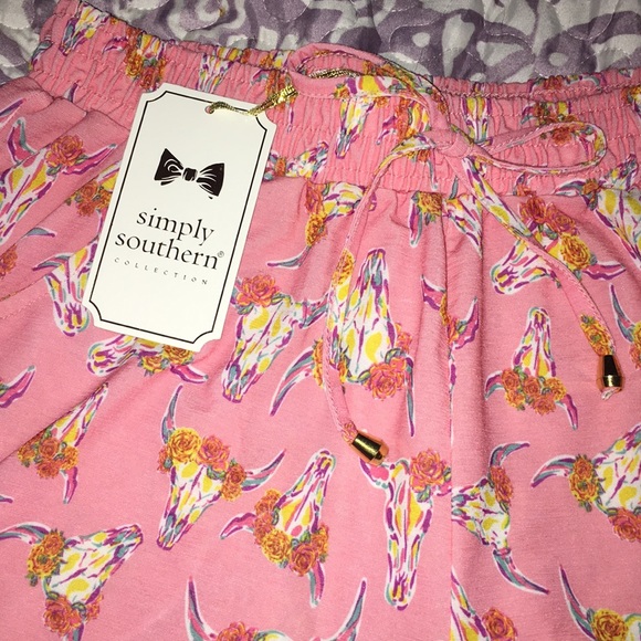 Simply southern shorts - Picture 2 of 6
